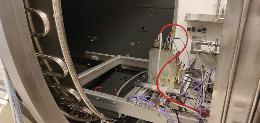Installation of the GeReLEO-SMART EQM in the Thermal Vacuum Chamber